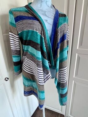 Dearcase cardigan sz L
